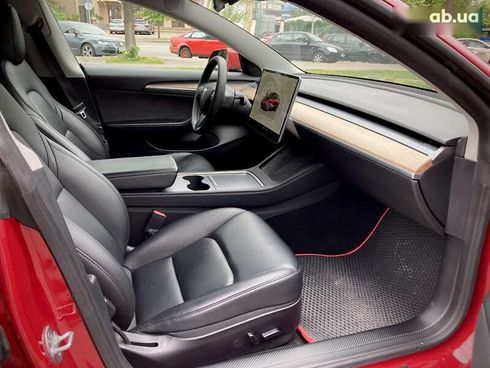 Tesla Model 3 2022 - фото 9