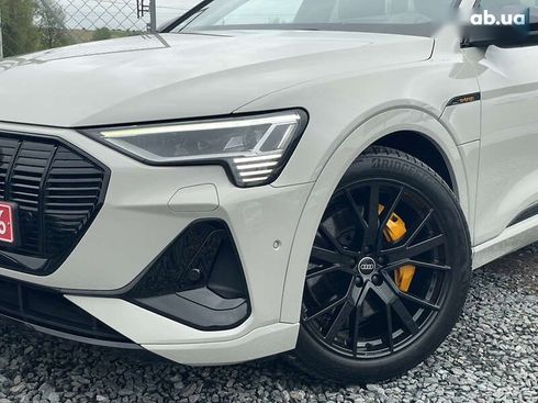 Audi E-Tron 2022 - фото 7