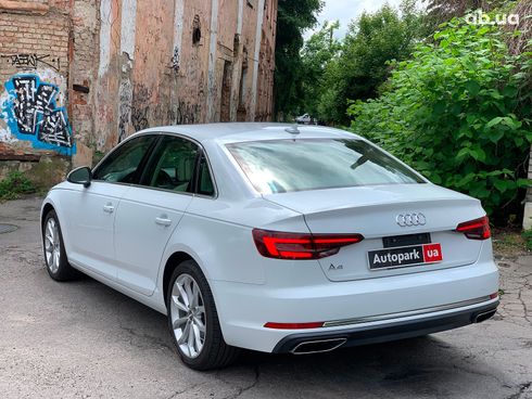 Audi A4 2019 белый - фото 7