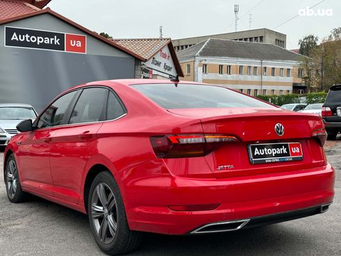 Volkswagen Jetta 2020 красный - фото 13