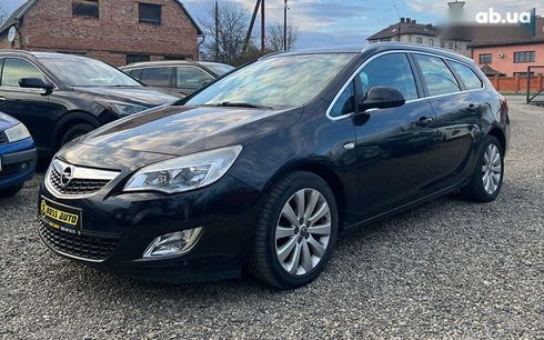 Opel Astra 2011 - фото 3