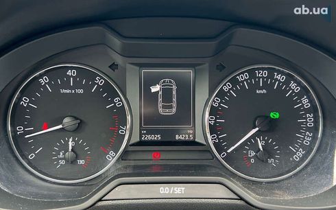 Skoda Octavia 2016 - фото 16