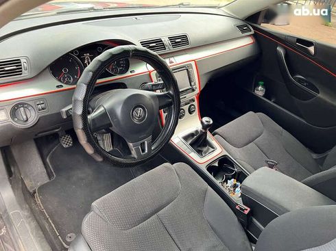 Volkswagen Passat 2009 - фото 15