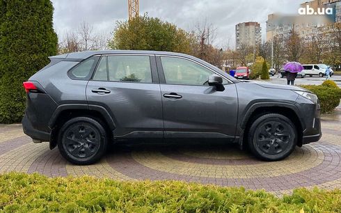 Toyota RAV4 2020 - фото 8