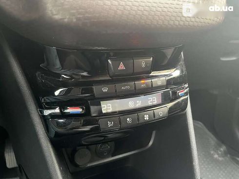 Peugeot 2008 2015 - фото 17