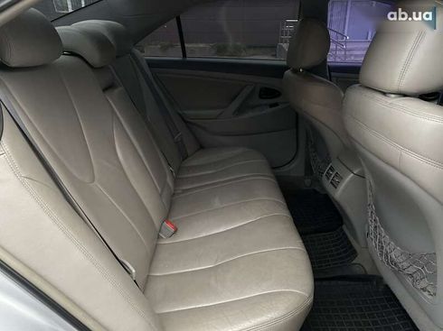 Toyota Camry 2008 - фото 18