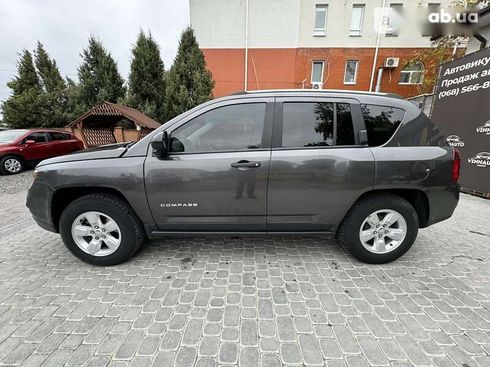 Jeep Compass 2016 - фото 9