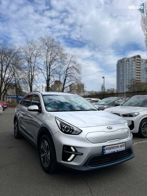 Kia Niro 2020 - фото 12