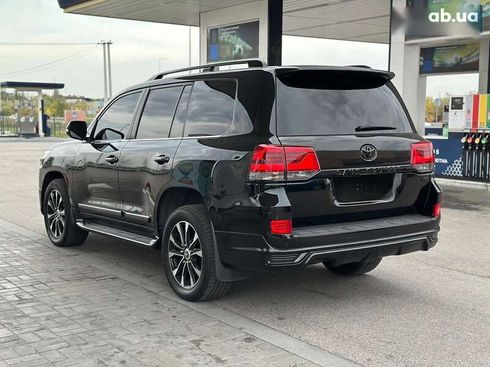 Toyota Land Cruiser 2020 - фото 14