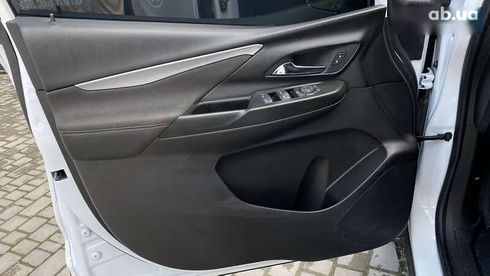 Chevrolet Bolt 2023 - фото 15