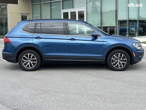 Volkswagen Tiguan 2019 синий - фото 6