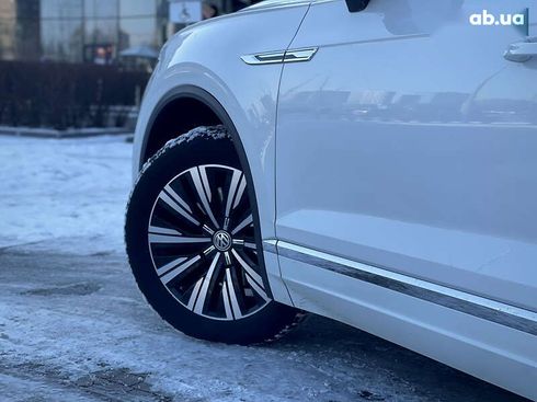 Volkswagen Touareg 2019 - фото 9