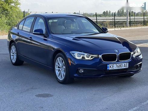 BMW 3 серия 2018 - фото 20