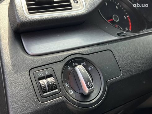 Volkswagen Passat 2014 черный - фото 18