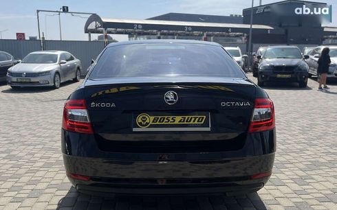 Skoda Octavia 2017 - фото 7