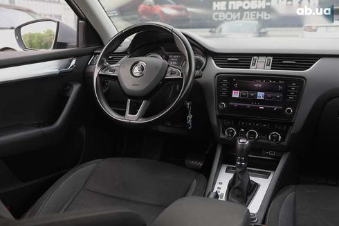Skoda Octavia 2018 - фото 9