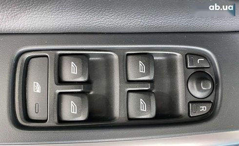 Volvo V60 2018 - фото 26