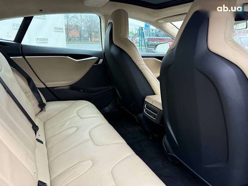 Tesla Model S 2016 - фото 27