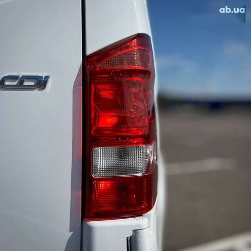 Mercedes-Benz Vito 2021 - фото 13