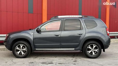 Renault Duster 2017 - фото 17