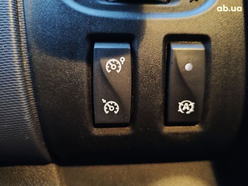 Opel Vivaro 2017 белый - фото 19