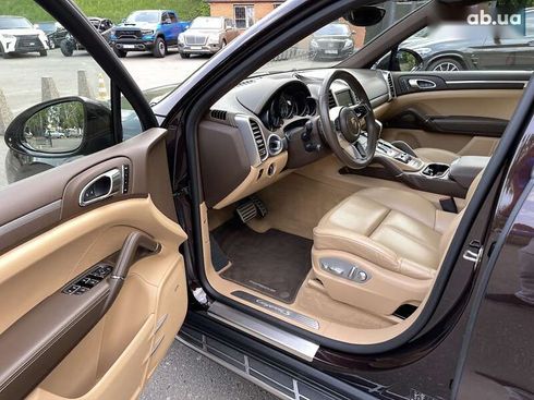 Porsche Cayenne 2015 - фото 18