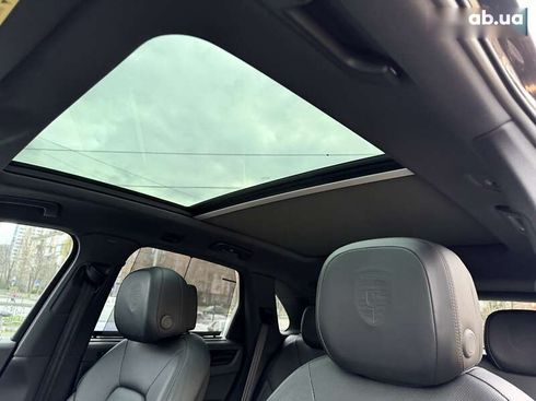 Porsche Cayenne 2019 - фото 26