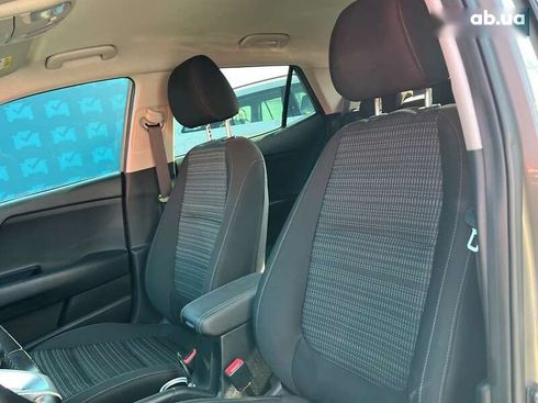 Kia Stonic 2018 - фото 28