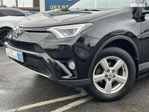 Toyota RAV4 2016 - фото 11