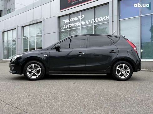 Hyundai i30 2010 - фото 4