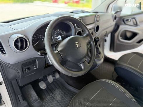 Peugeot Partner 2016 - фото 10