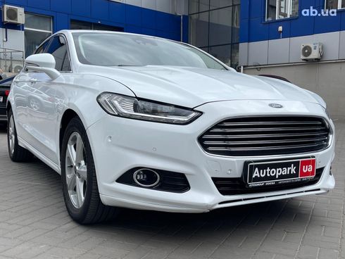 Ford Mondeo 2015 белый - фото 16