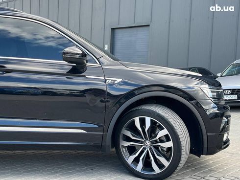 Volkswagen Tiguan 2020 черный - фото 4