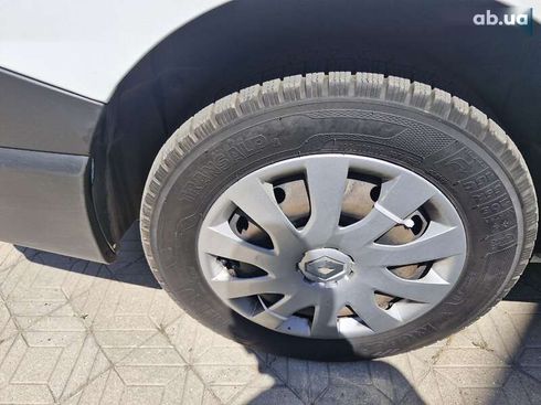 Renault Trafic 2019 - фото 8