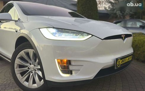 Tesla Model X 2018 - фото 12