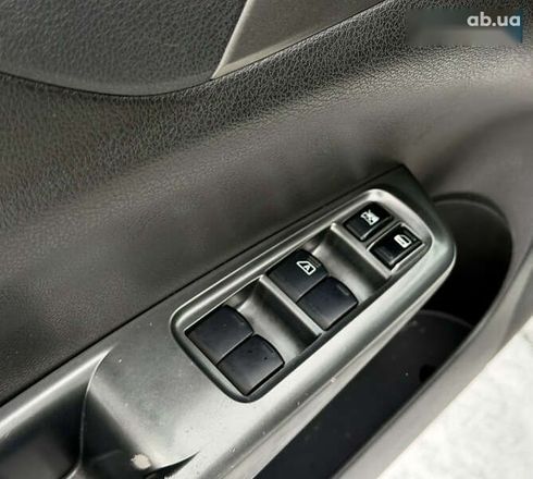 Subaru Impreza 2010 - фото 13