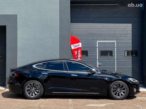 Tesla Model S 2020 - фото 11