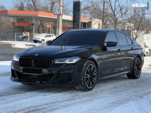 BMW 5 серия 2019 - фото 6