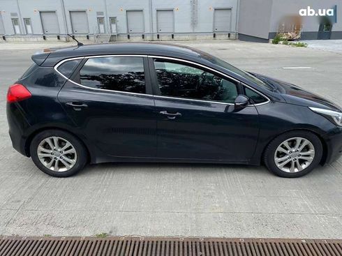 Kia Cee'd 2012 - фото 9
