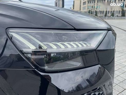 Audi RS Q8 2020 - фото 10