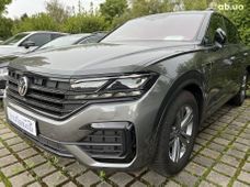 Купити кросовер Volkswagen Touareg бу Київ - купити на Автобазарі
