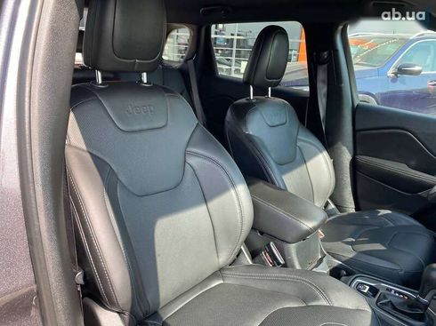 Jeep Cherokee 2019 - фото 27