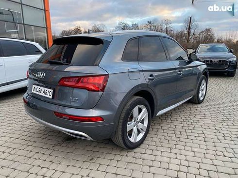 Audi Q5 2018 - фото 7