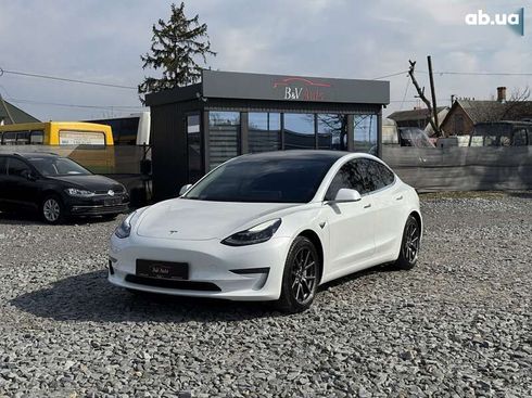 Tesla Model 3 2020 - фото 7