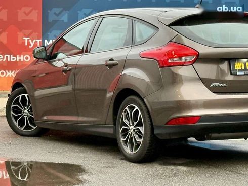 Ford Focus 2017 - фото 15