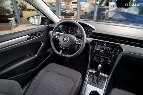 Volkswagen Passat 2020 - фото 22