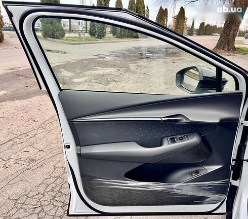 Volkswagen ID. Unyx 2025 - фото 19