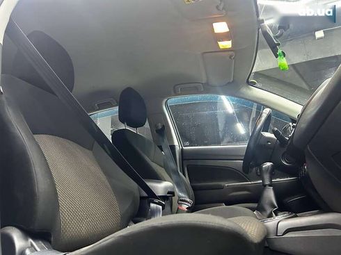 Mitsubishi ASX 2017 - фото 20