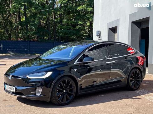 Tesla Model X 2017 - фото 4