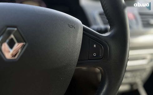 Renault Megane 2011 - фото 21